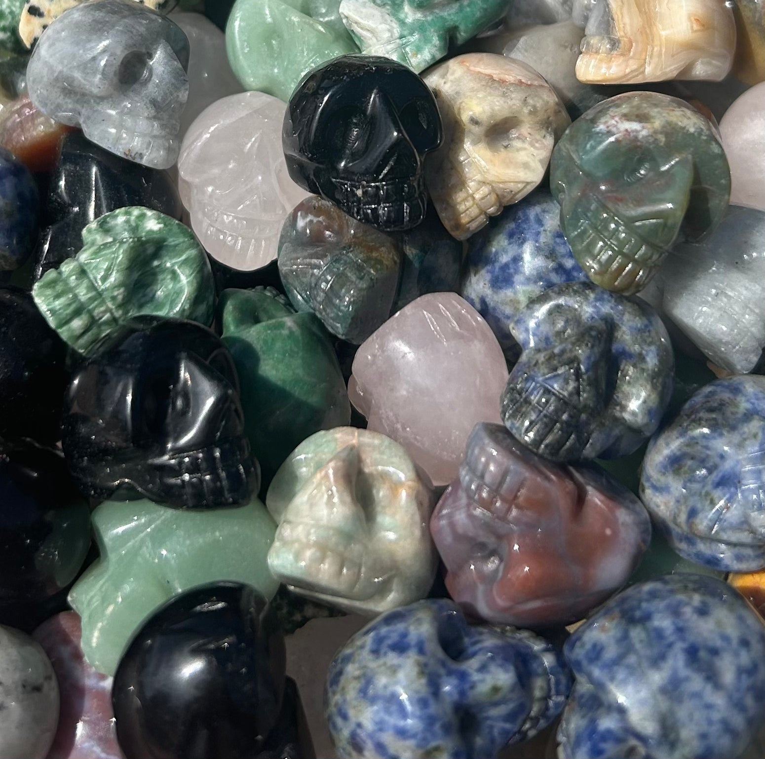 Gemstone Mini Skulls Mountain Mineral Market